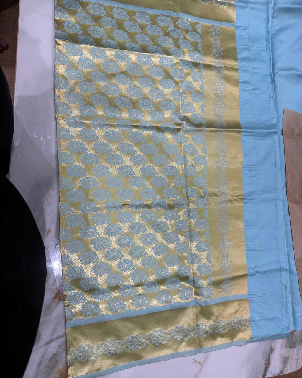 Goldenvaani Silk Saree
