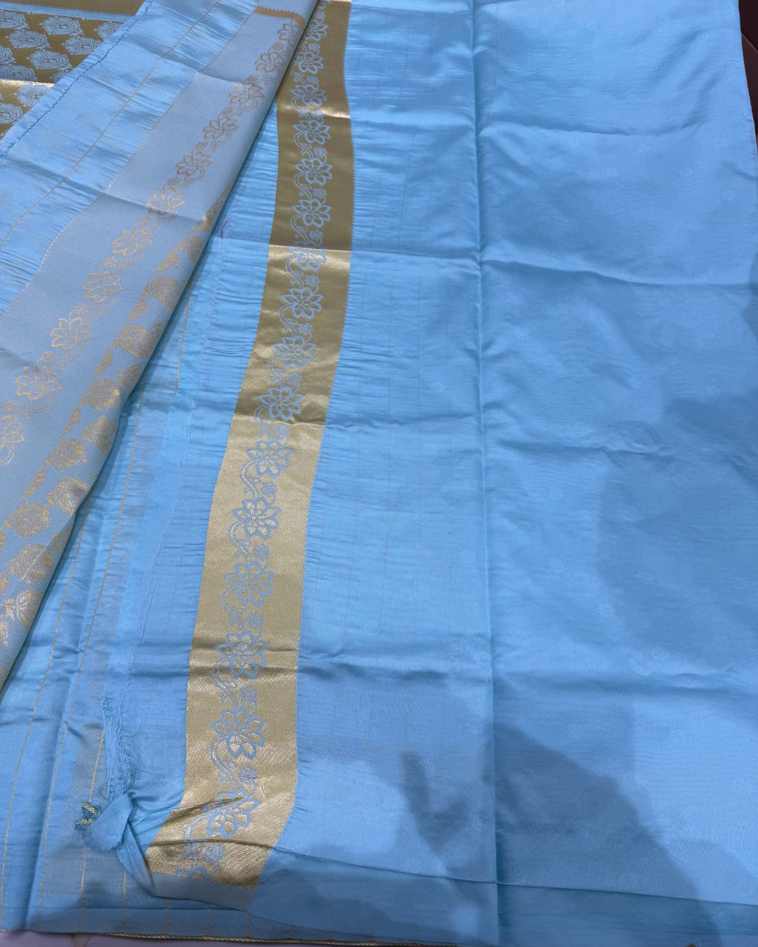 Goldenvaani Silk Saree